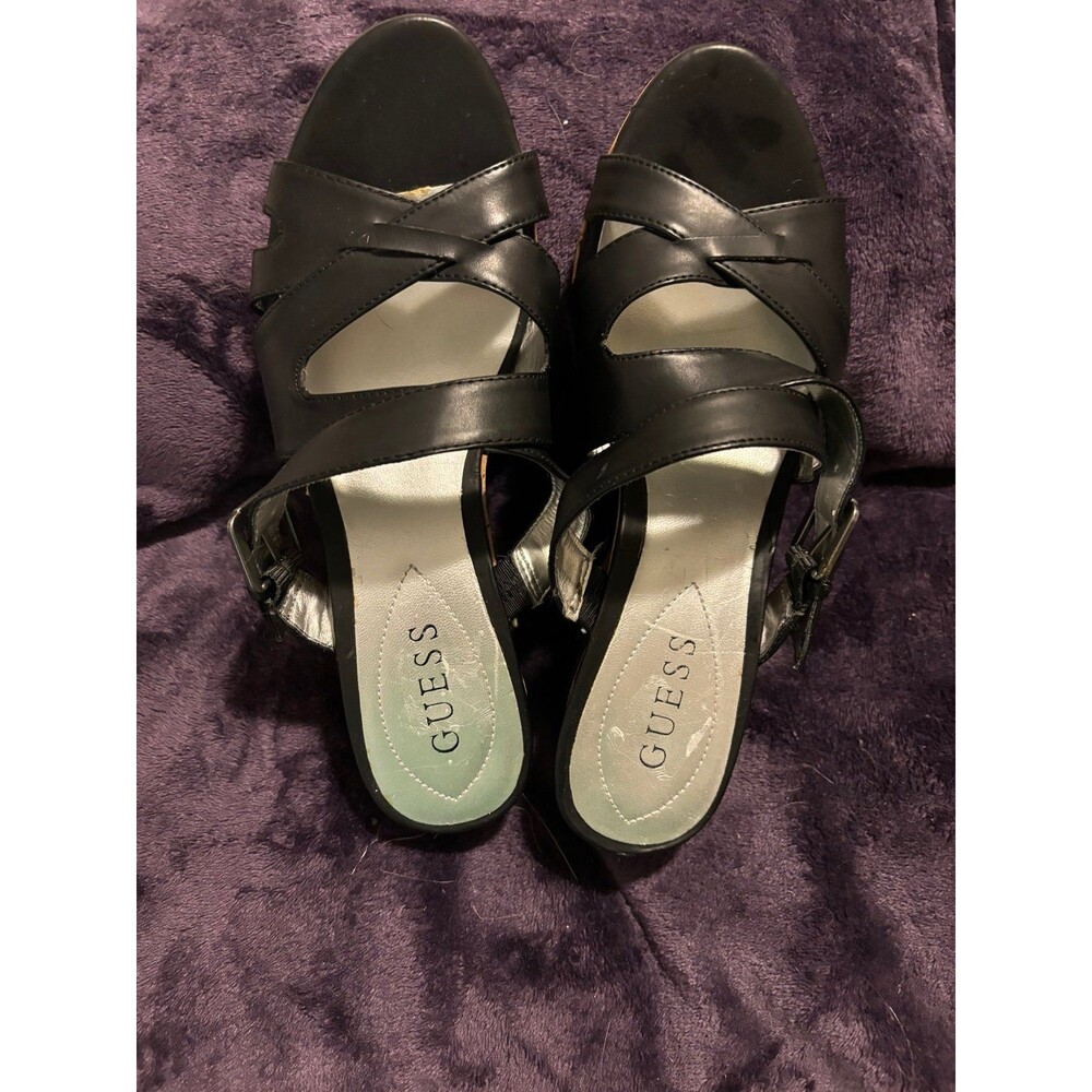 GUESS shoes - Picture 2 of 7